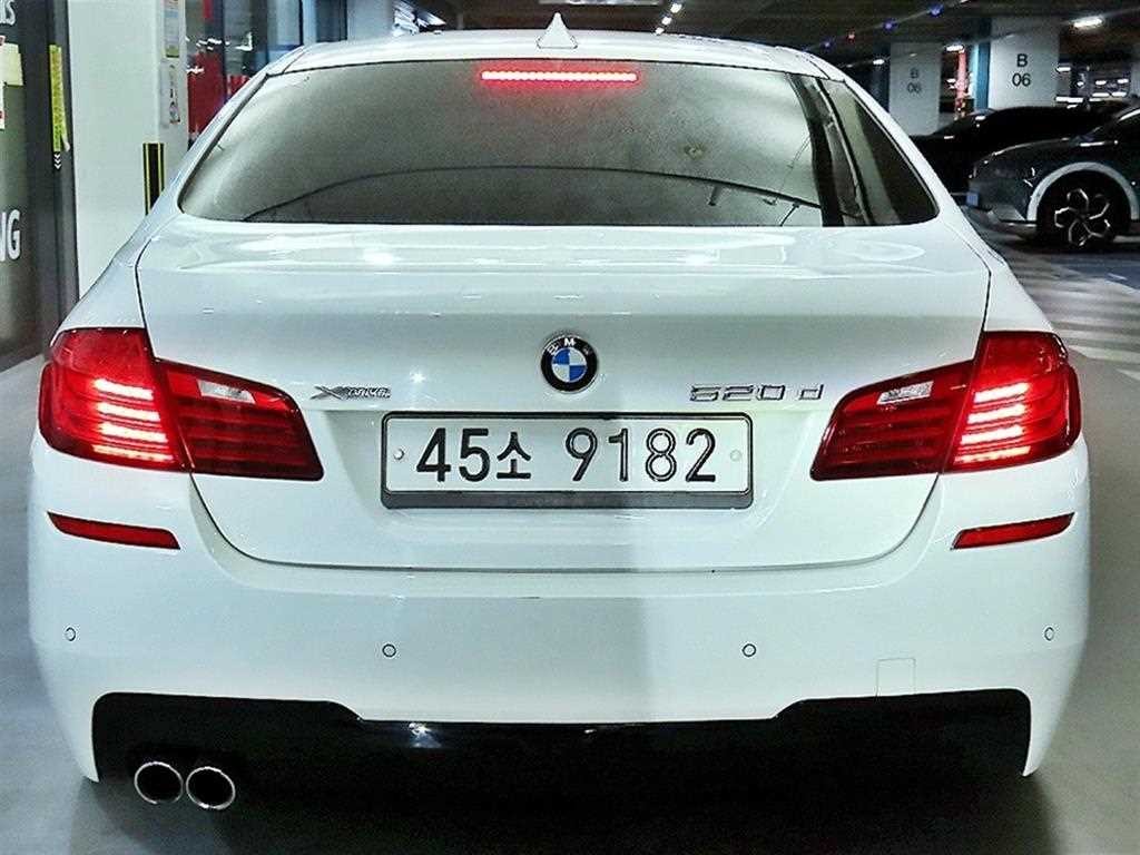 BMW 5시리즈 5시리즈 (F10) 520d xDrive 이미지 5
