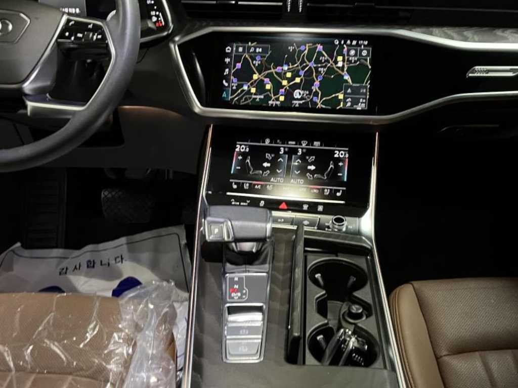 아우디 A6 A6 (C8) 45 TFSI 프리미엄 이미지 9