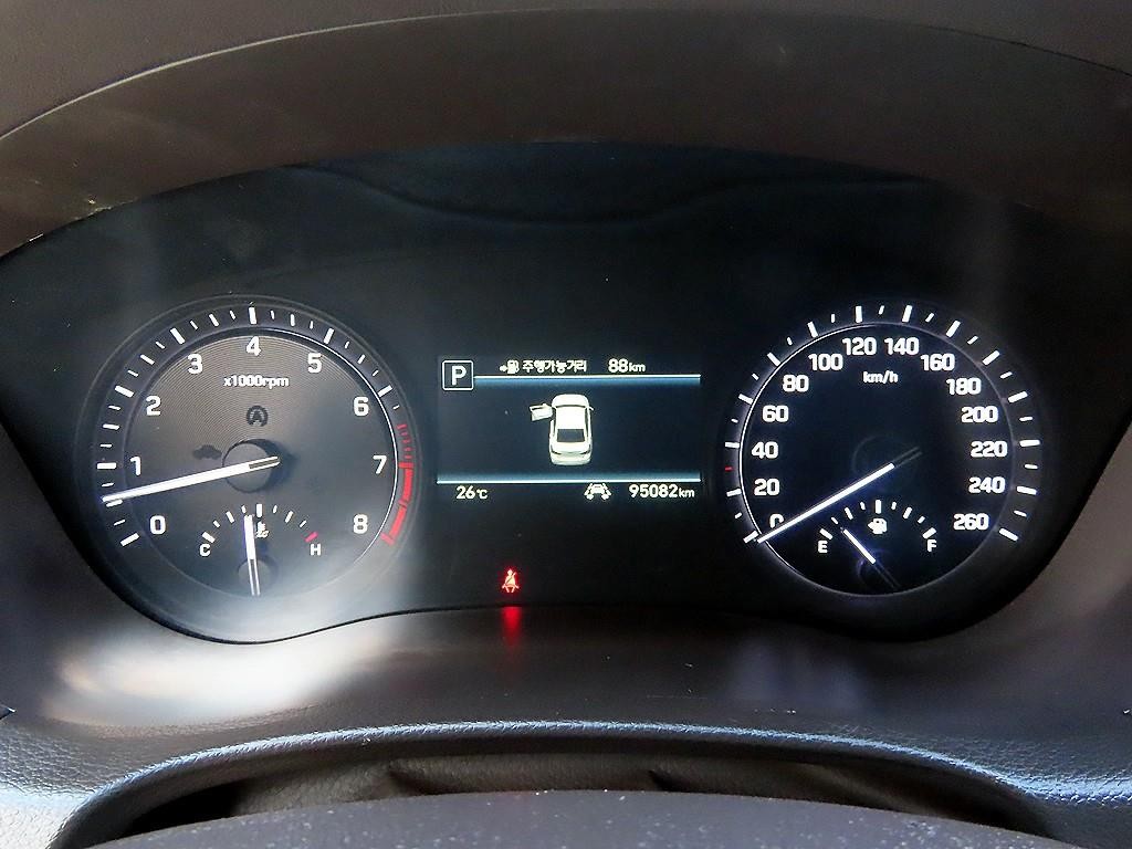 제네시스 G80 3.3 GDI AWD 프리미엄 럭셔리 이미지 9