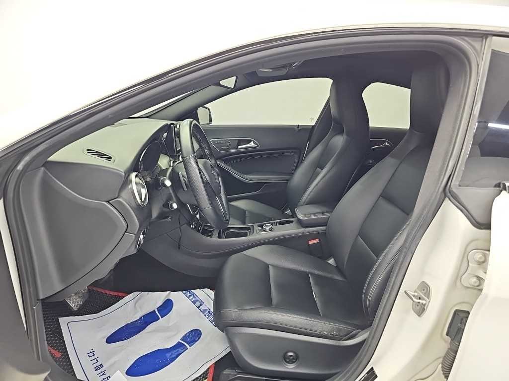 벤츠 CLA 클래스 CLA클래스 CLA 200 CDI 이미지 11