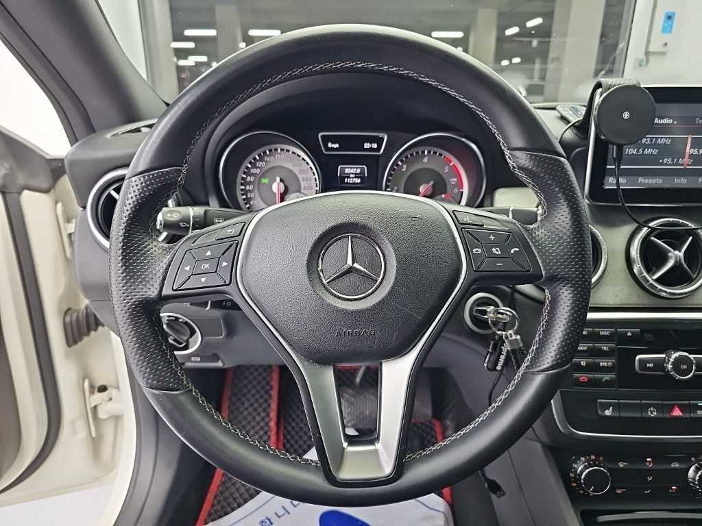 벤츠 CLA 클래스 CLA클래스 CLA 200 CDI 이미지 9