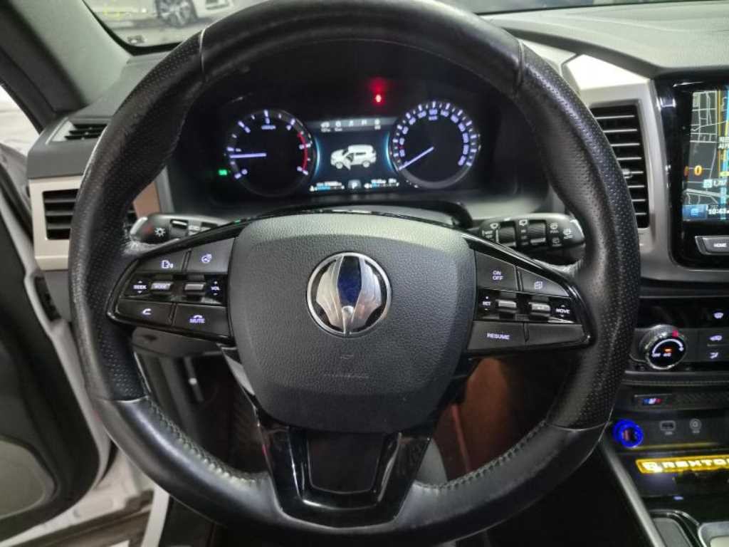 KG모빌리티(쌍용) 렉스턴 G4렉스턴 디젤 2.2 4WD 유라시아 에디션 이미지 9