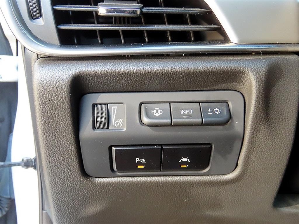 캐딜락 ATS 2.0 프리미엄 2WD 이미지 12