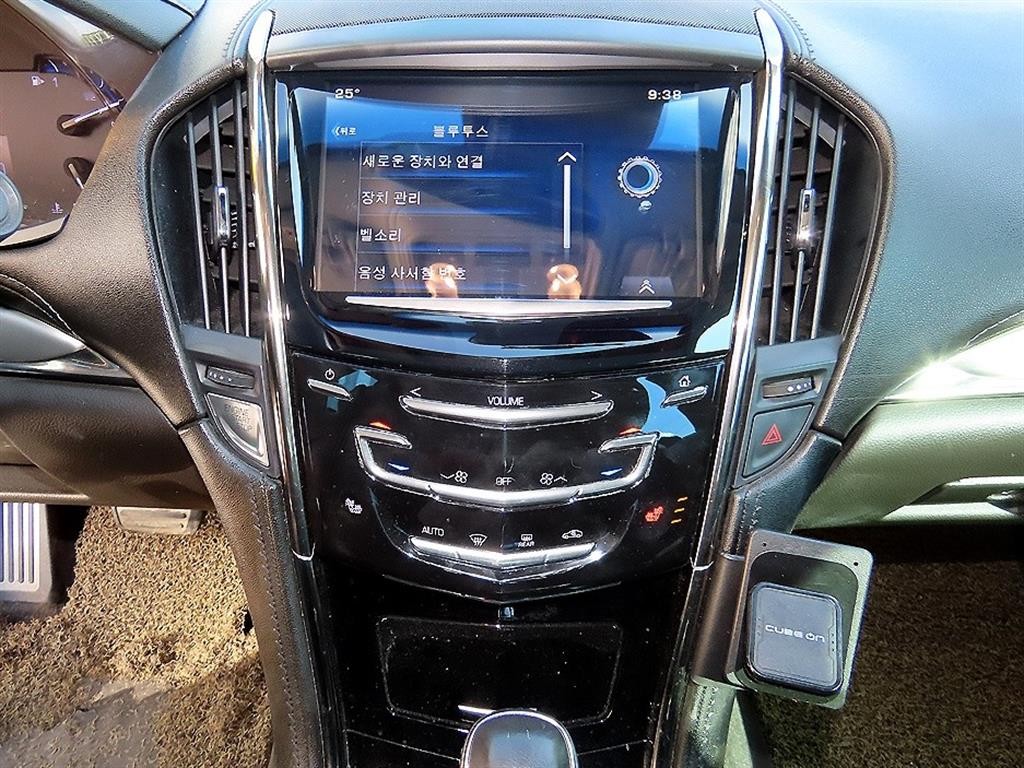 캐딜락 ATS 2.0 프리미엄 2WD 이미지 13