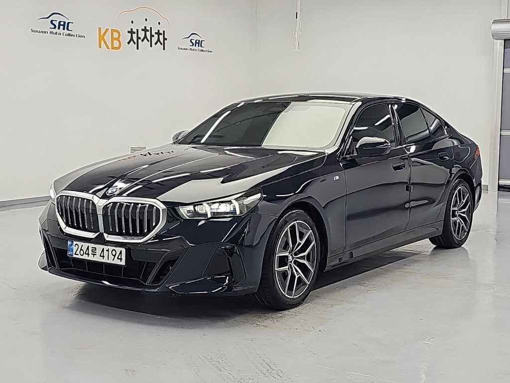 BMW 5시리즈 5시리즈 (G60) 520i M 스포츠 이미지 1