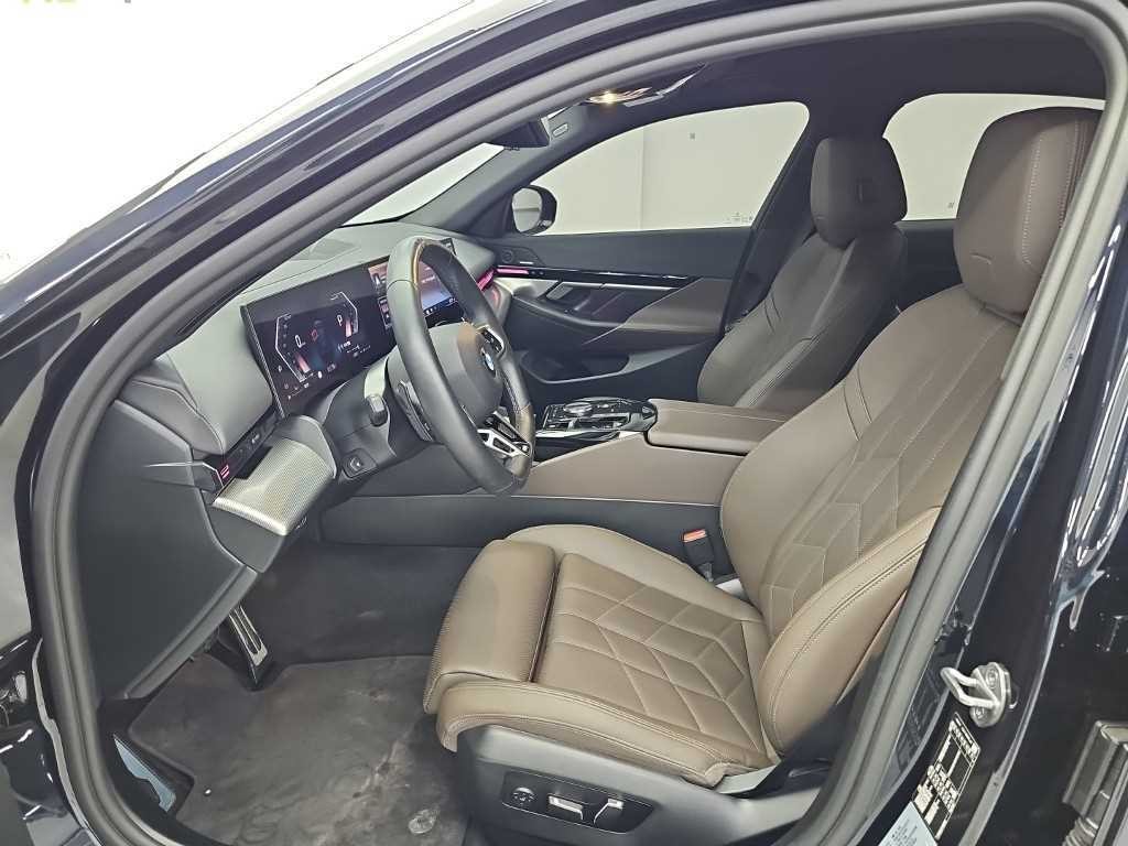 BMW 5시리즈 5시리즈 (G60) 520i M 스포츠 이미지 11