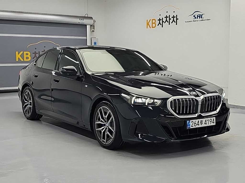 BMW 5시리즈 5시리즈 (G60) 520i M 스포츠 이미지 4