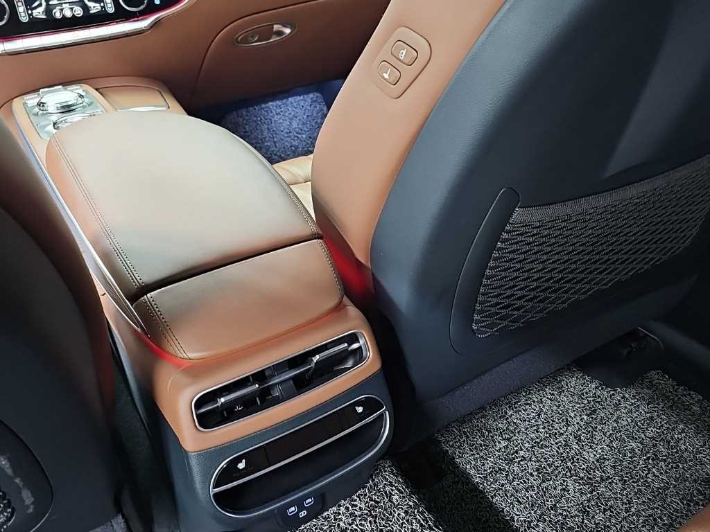 제네시스 GV70 2.5T 가솔린 AWD 이미지 13