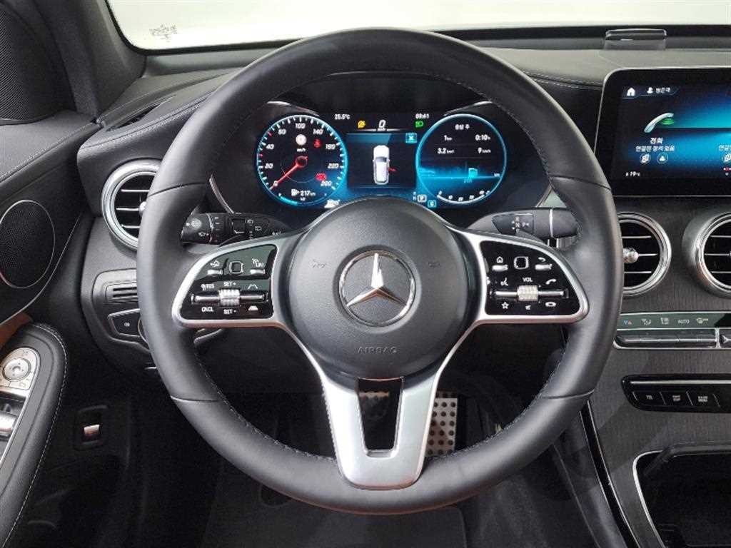 벤츠 GLC 클래스 GLC클래스 X253 GLC 300 4MATIC 이미지 7