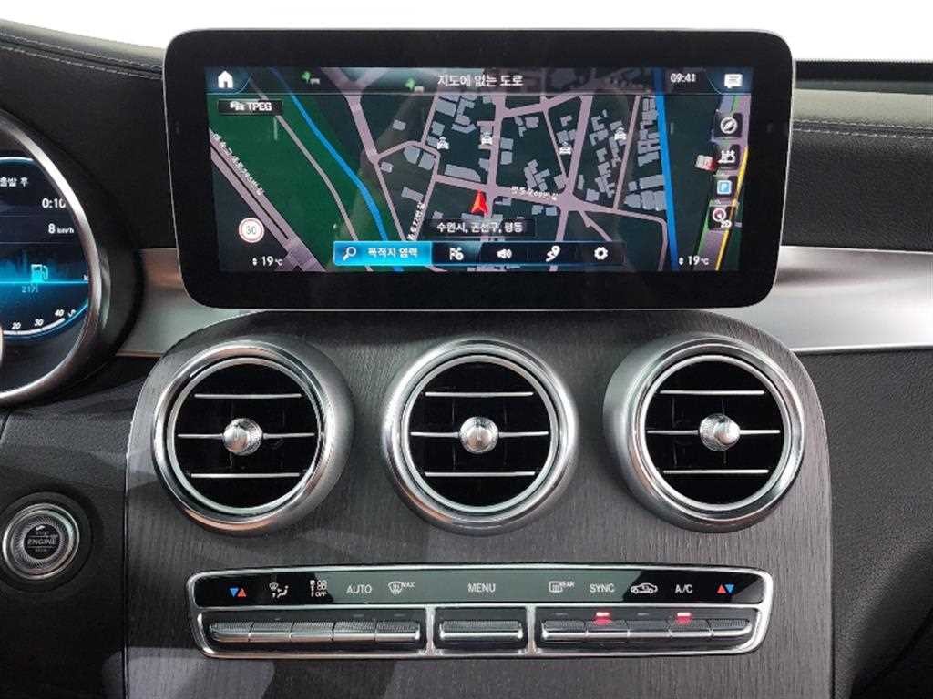 벤츠 GLC 클래스 GLC클래스 X253 GLC 300 4MATIC 이미지 9