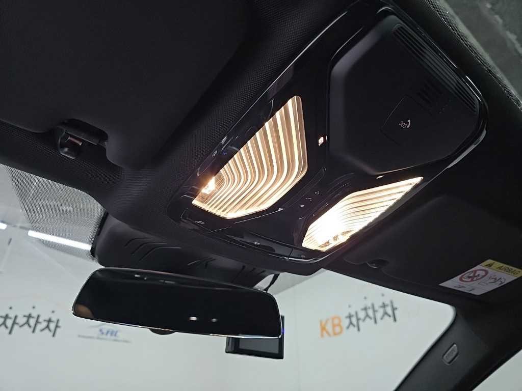 BMW 4시리즈 4시리즈 (G22) M440i xDrive 쿠페 온라인 익스클루시브 이미지 16
