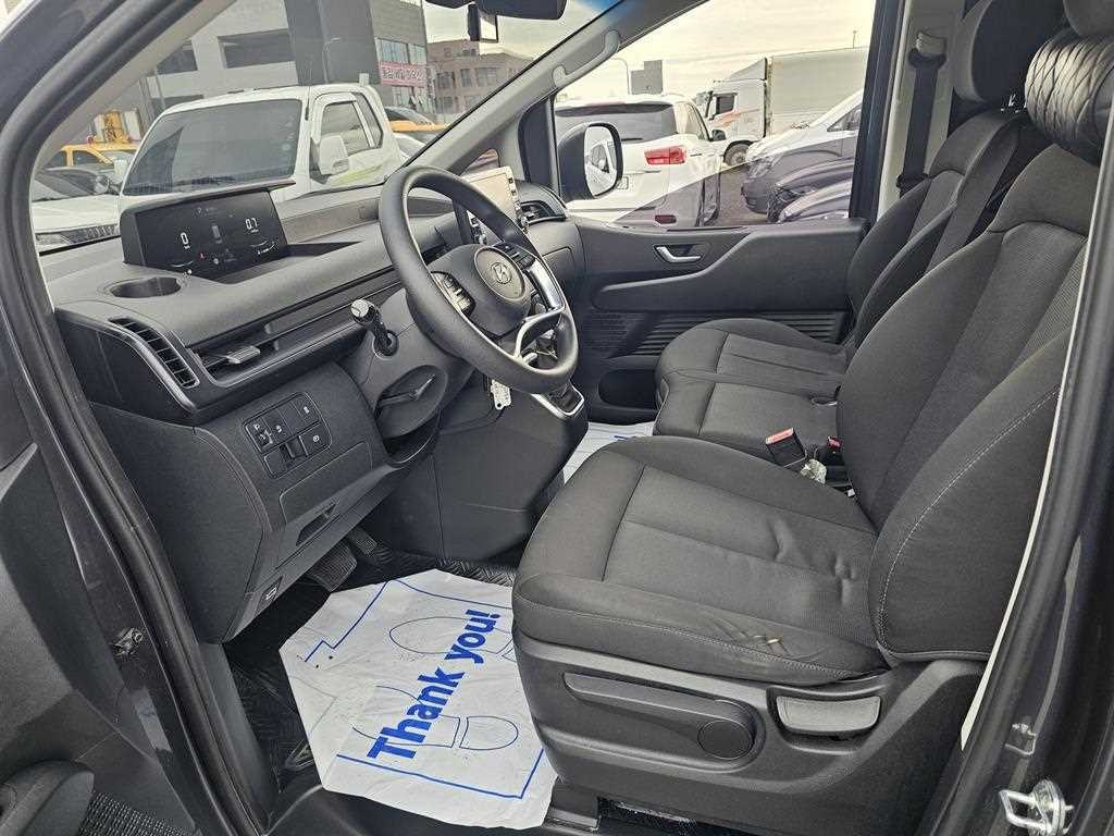 현대 스타리아 2WD 디젤 카고 스마트 3인승 이미지 12