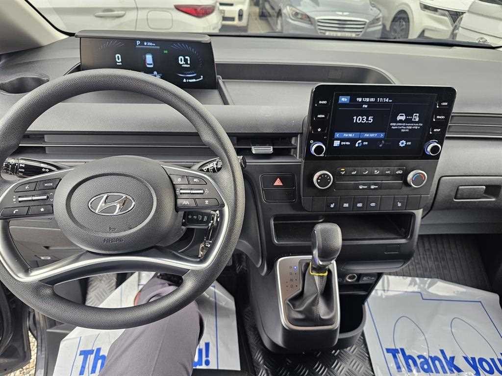 현대 스타리아 2WD 디젤 카고 스마트 3인승 이미지 15