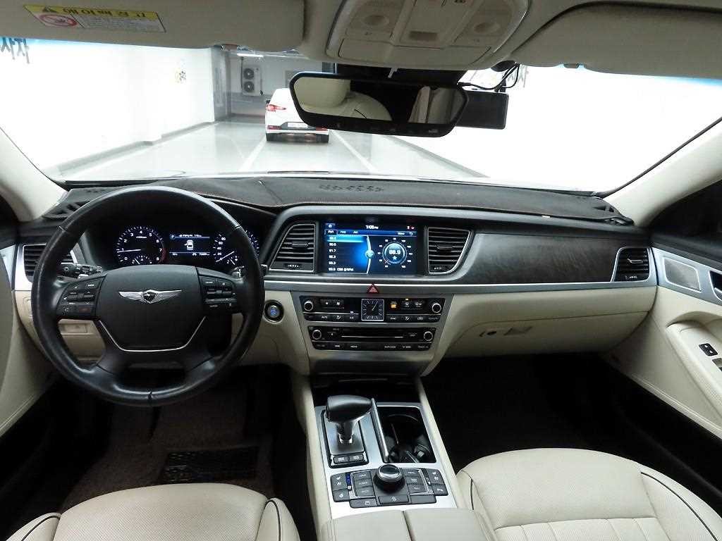 제네시스 G80 3.3 GDI AWD 프리미엄 럭셔리 이미지 7