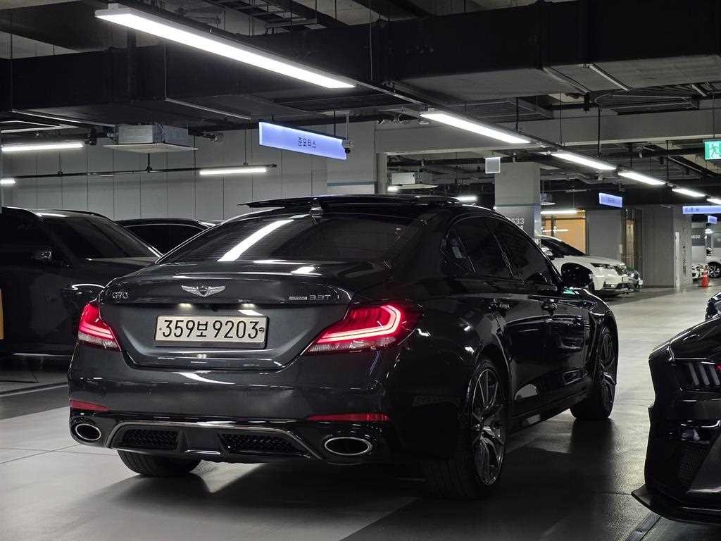 제네시스 G70 3.3T 스포츠 AWD 슈프림 이미지 5