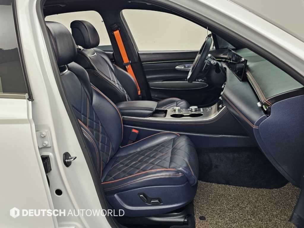 제네시스 GV70 2.5T 가솔린 2WD 스포츠 이미지 11