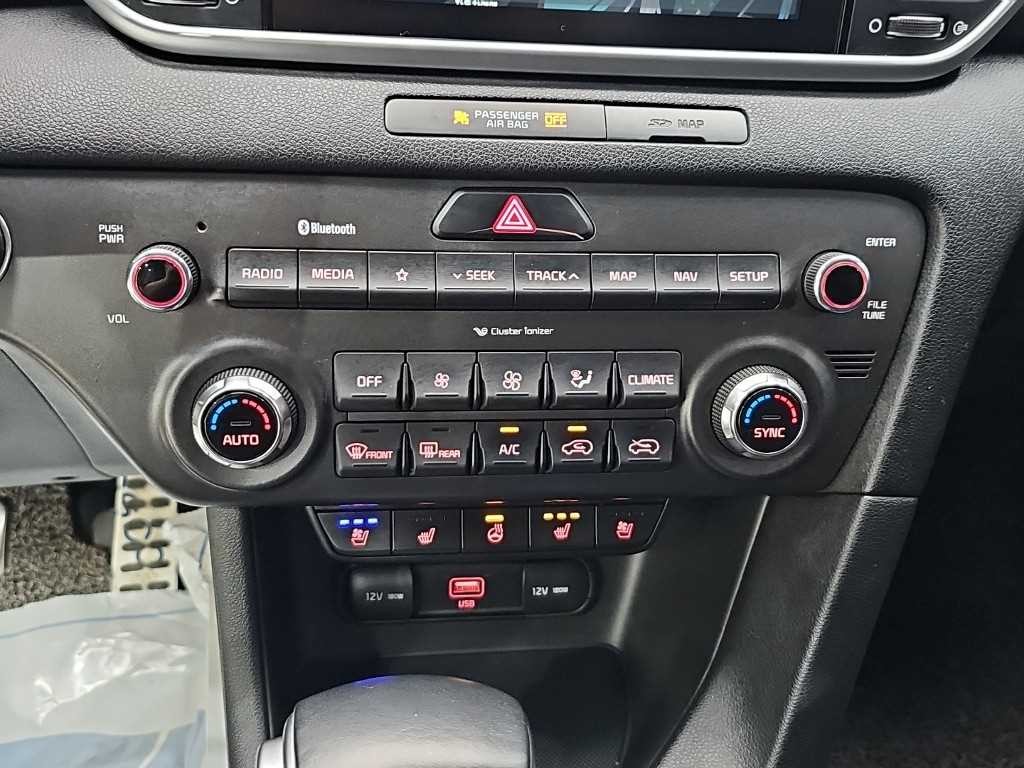 기아 스포티지 스포티지 더 볼드 2.0 디젤 2WD 프레스티지 이미지 10