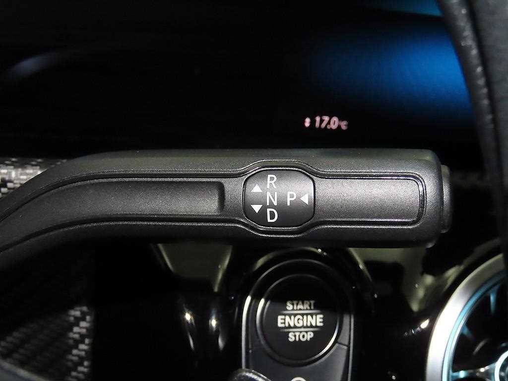벤츠 A 클래스 A클래스 W177 A220 해치백 이미지 13