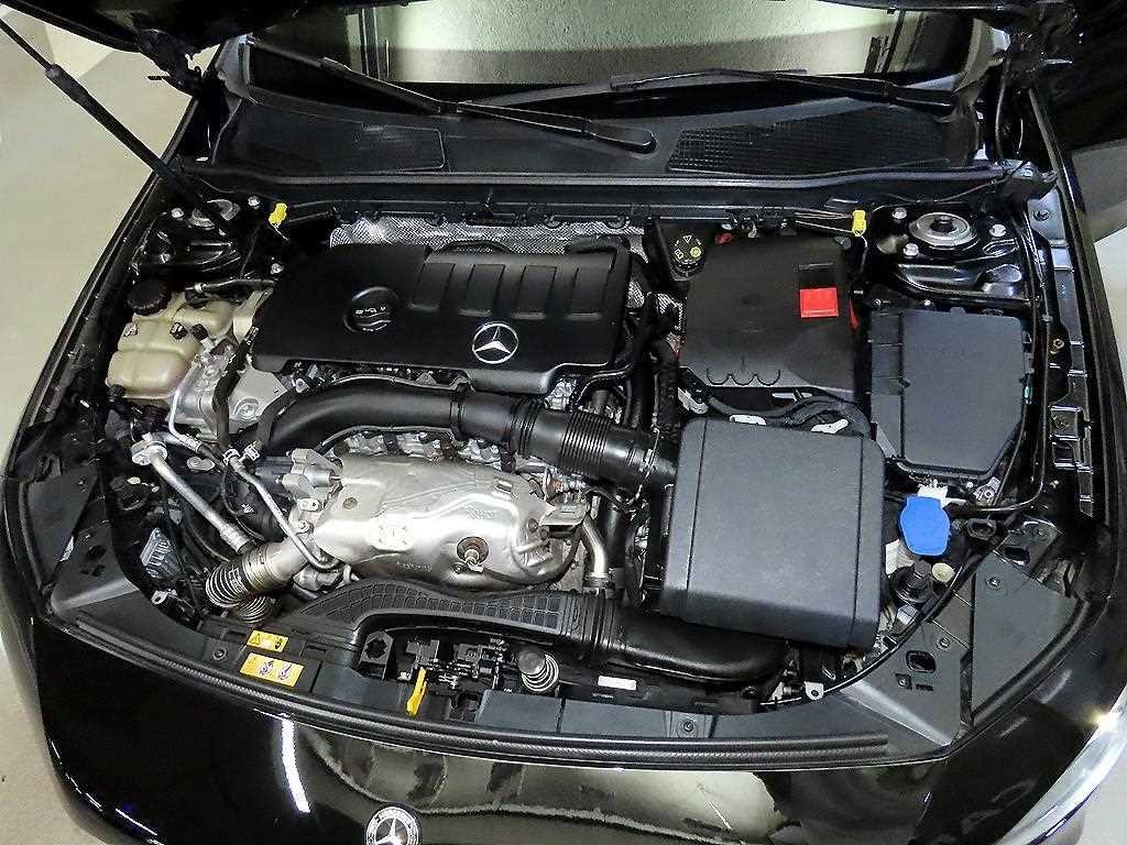 벤츠 A 클래스 A클래스 W177 A220 해치백 이미지 18