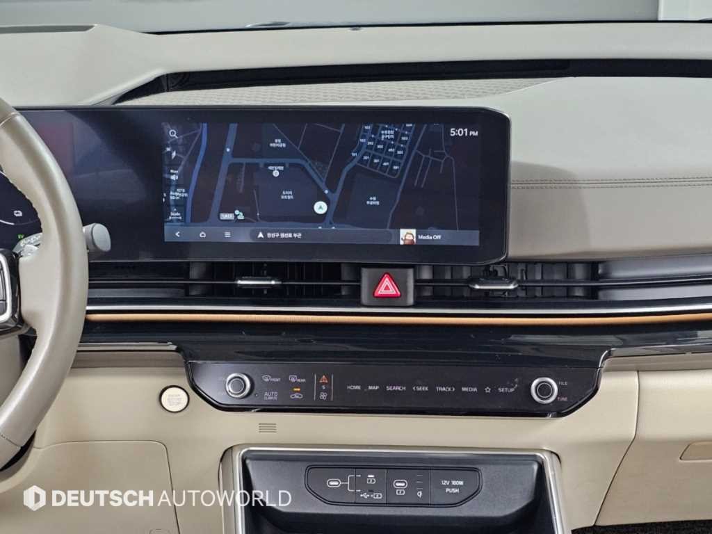 기아 카니발 더 뉴 카니발 하이브리드 HEV 7인승 시그니처 그래비티 이미지 14