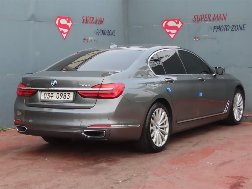 BMW 7시리즈 7시리즈 (G11) 730d xDrive 이미지 3