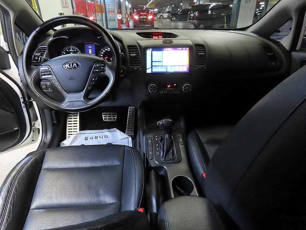 기아 K3 1.6 GDI 노블레스 이미지 10