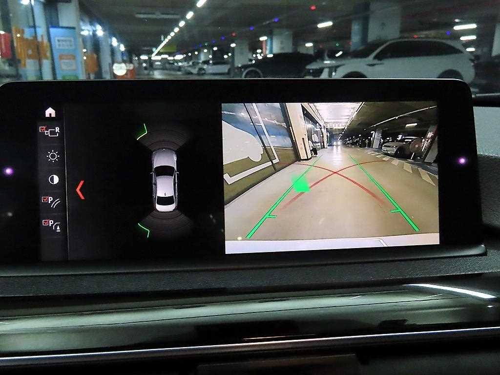 BMW 3시리즈 3시리즈 (F30) 320d 이미지 14