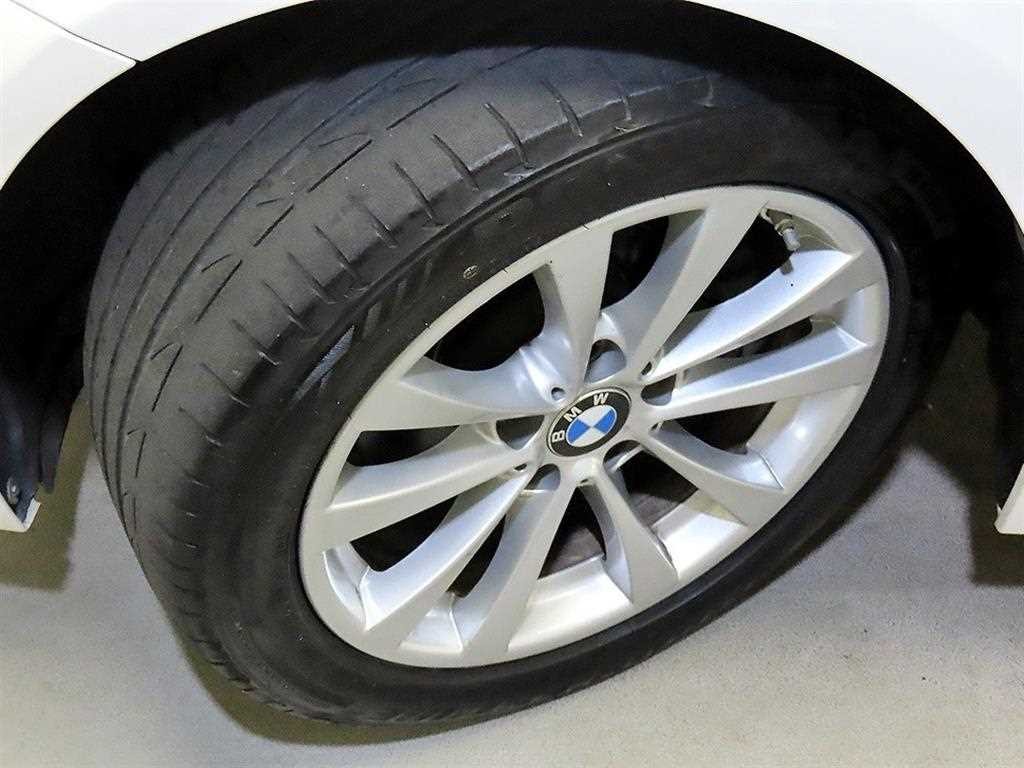BMW 3시리즈 3시리즈 (F30) 320d 이미지 20