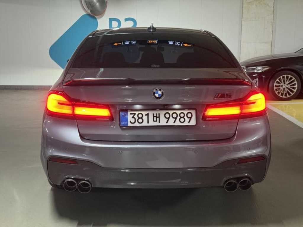 BMW 5시리즈 5시리즈 (G30) 520d 럭셔리 스페셜 에디션 이미지 4