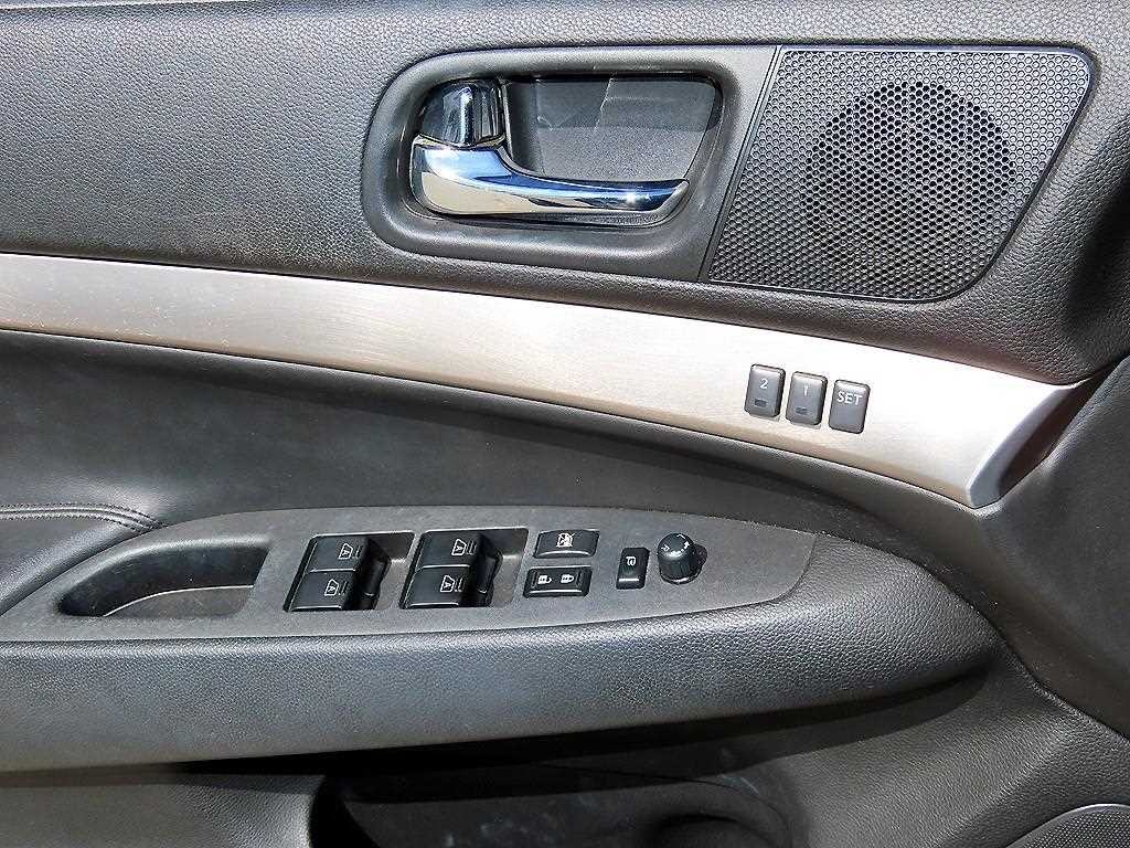 인피니티 G G37 세단 이미지 11