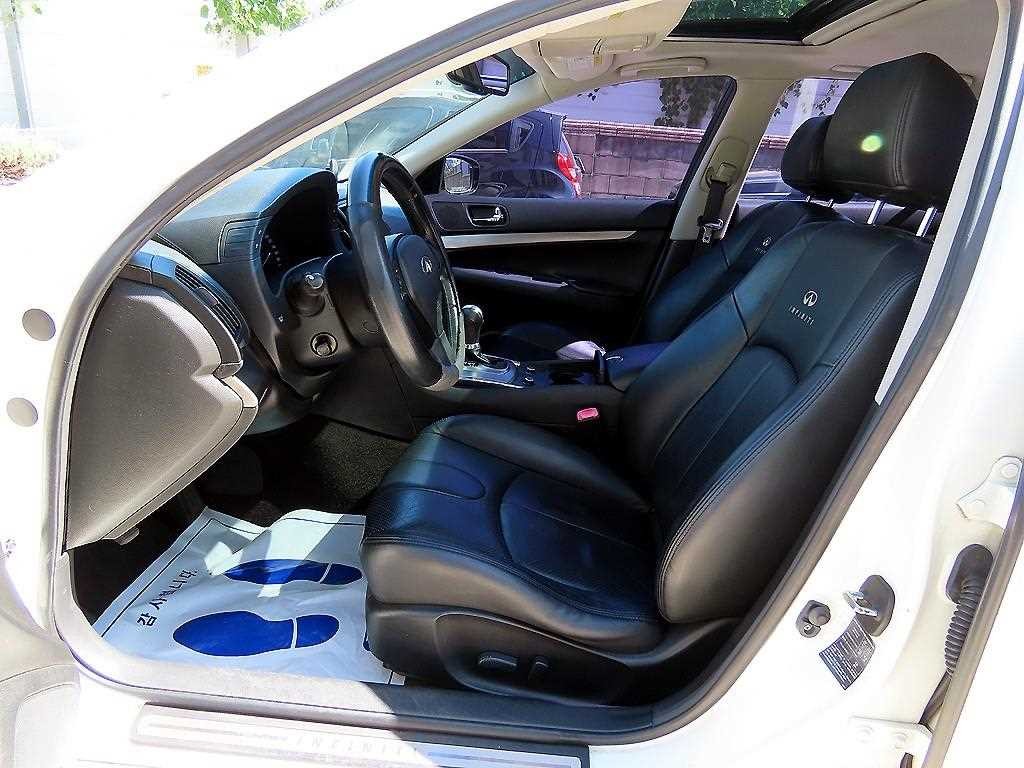 인피니티 G G37 세단 이미지 5
