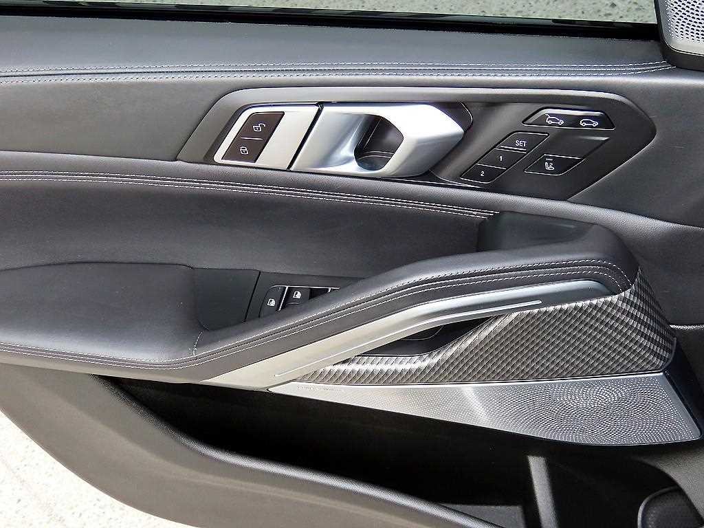 BMW X6M X6M (F96) 4.4 이미지 12