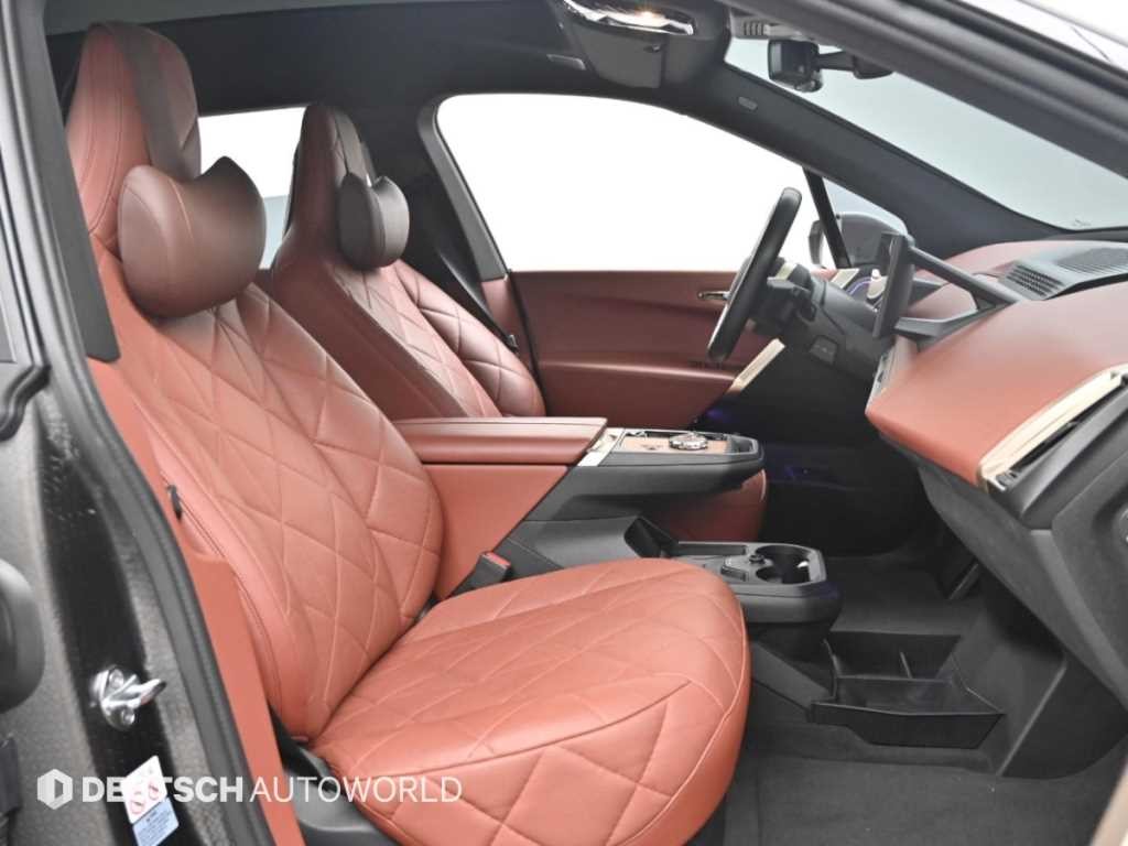 BMW iX xDrive 40 퍼스트 에디션 이미지 11