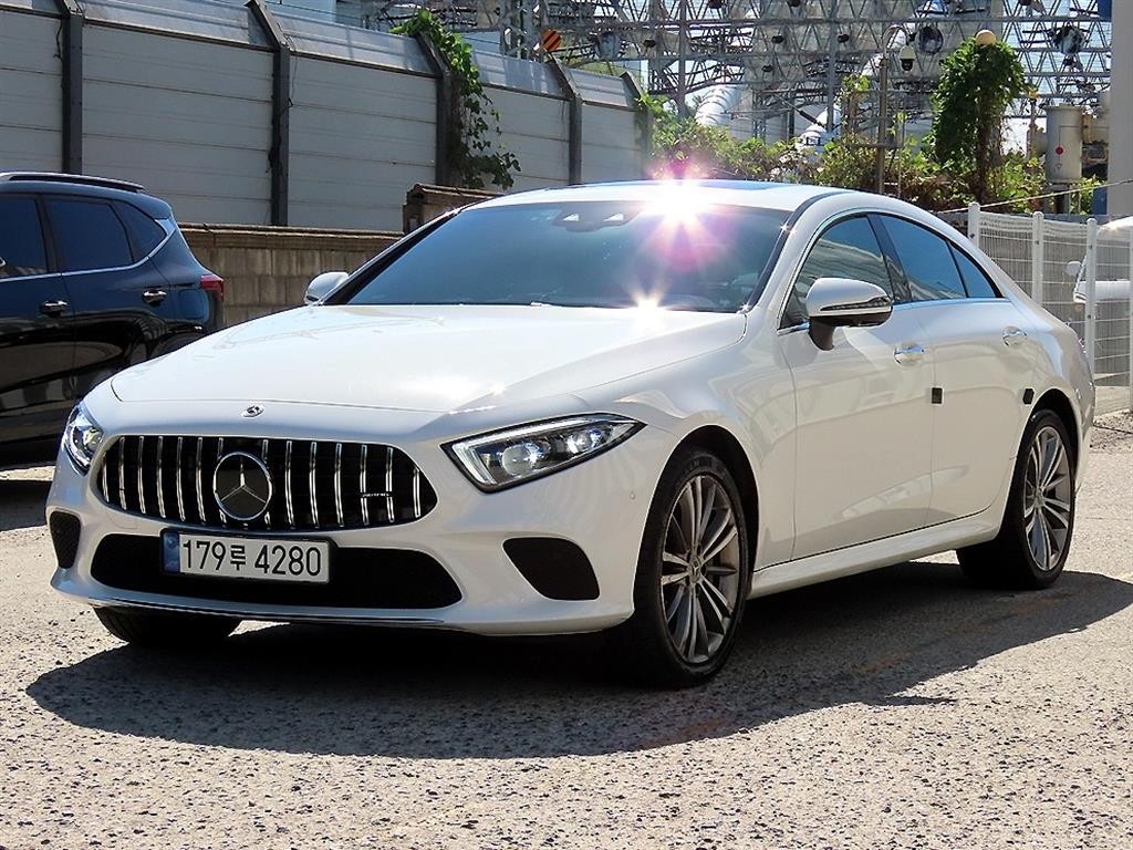 벤츠 CLS 클래스 CLS클래스 C257 CLS 400d 4MATIC 이미지 2
