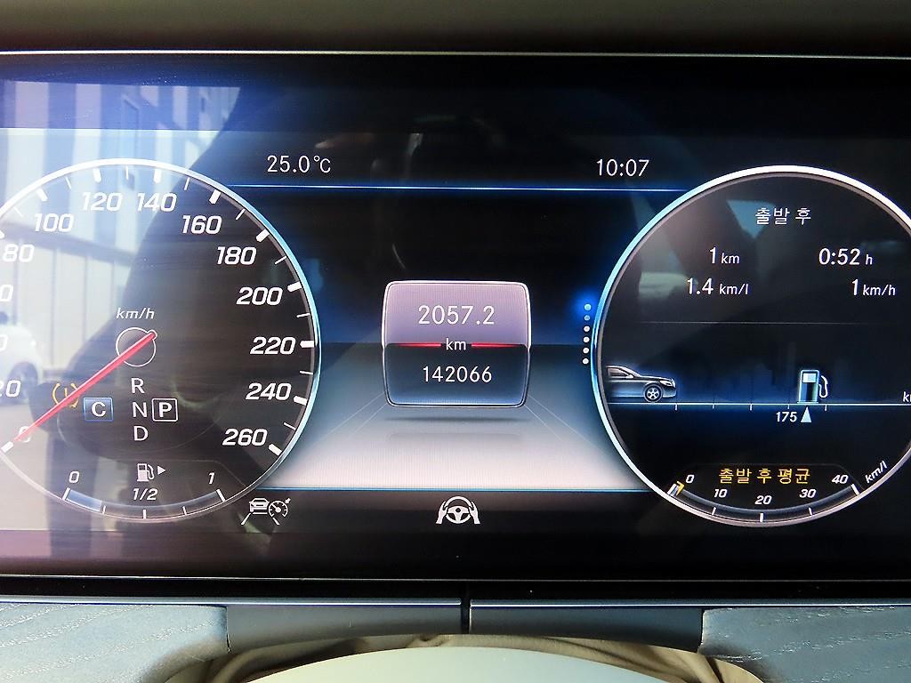 벤츠 CLS 클래스 CLS클래스 C257 CLS 400d 4MATIC 이미지 9