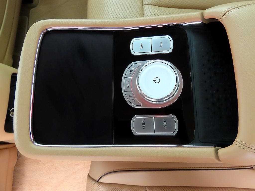 제네시스 G90 G90(RS4) 3.5T GDI 2WD 이미지 15