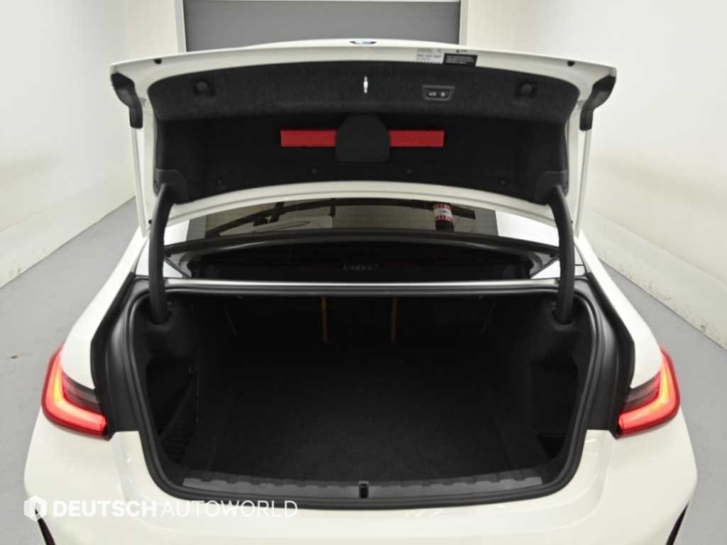 BMW 3시리즈 3시리즈 (G20) 320i M 스포츠 이미지 19