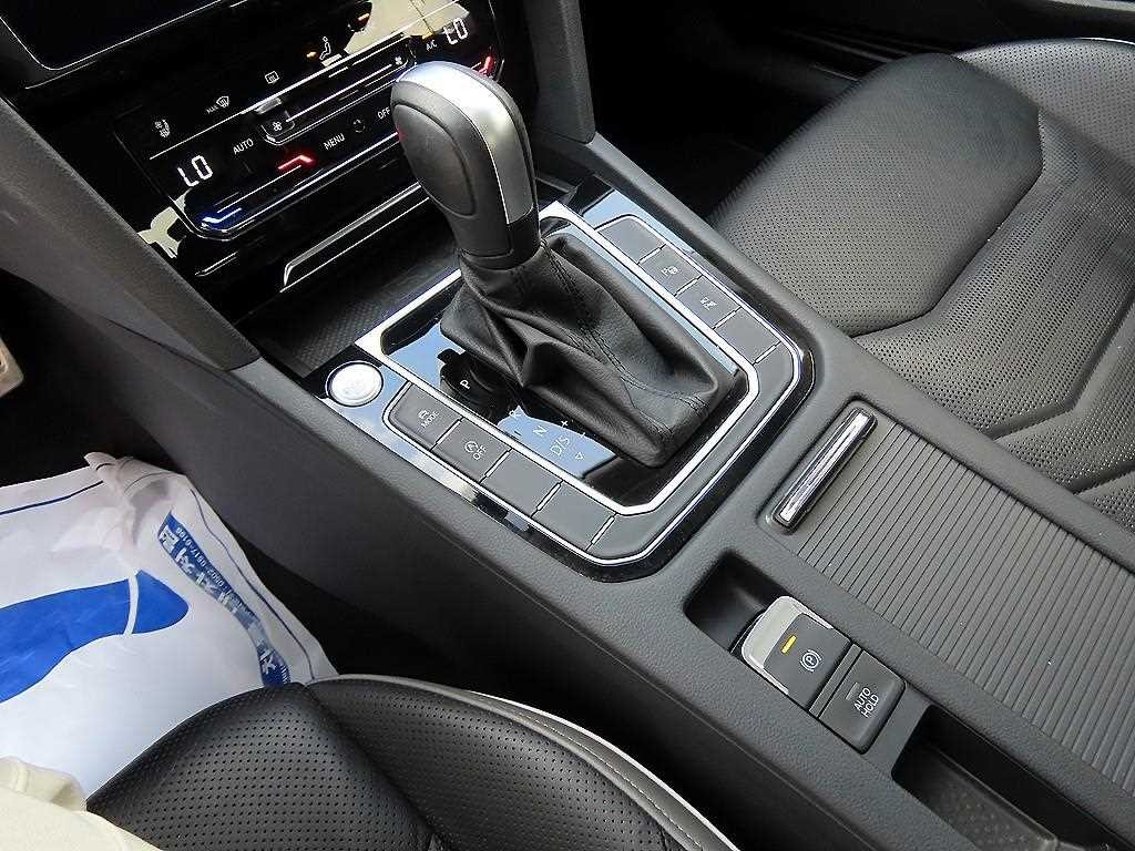 폭스바겐 아테온 2.0 TDI 프레스티지 이미지 11