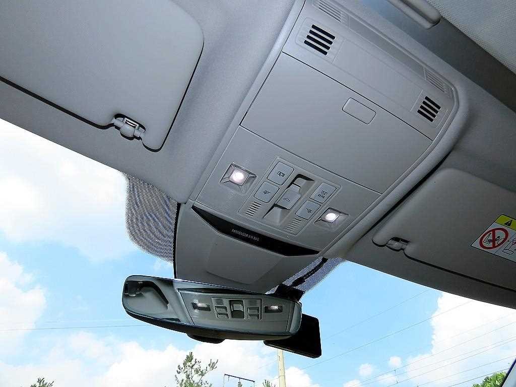 폭스바겐 아테온 2.0 TDI 프레스티지 이미지 15