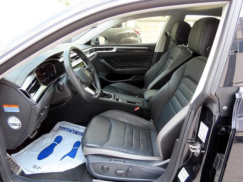 폭스바겐 아테온 2.0 TDI 프레스티지 이미지 5