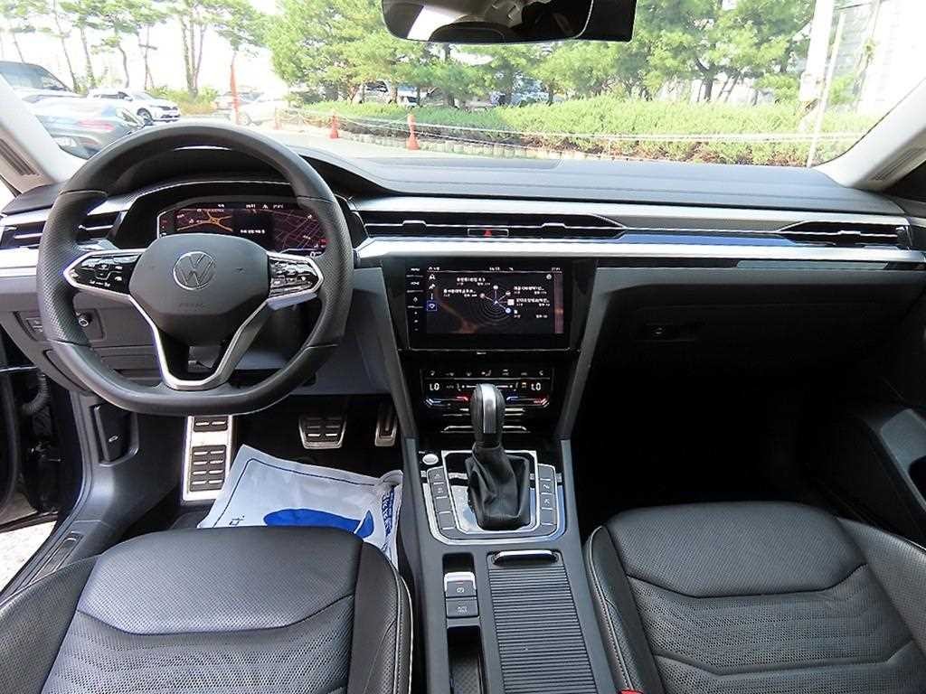 폭스바겐 아테온 2.0 TDI 프레스티지 이미지 7