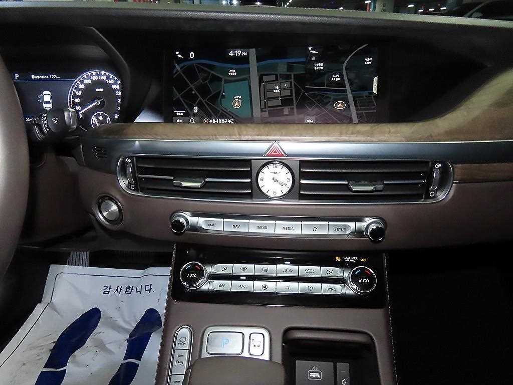 제네시스 G90 3.8 GDI AWD 럭셔리 이미지 11