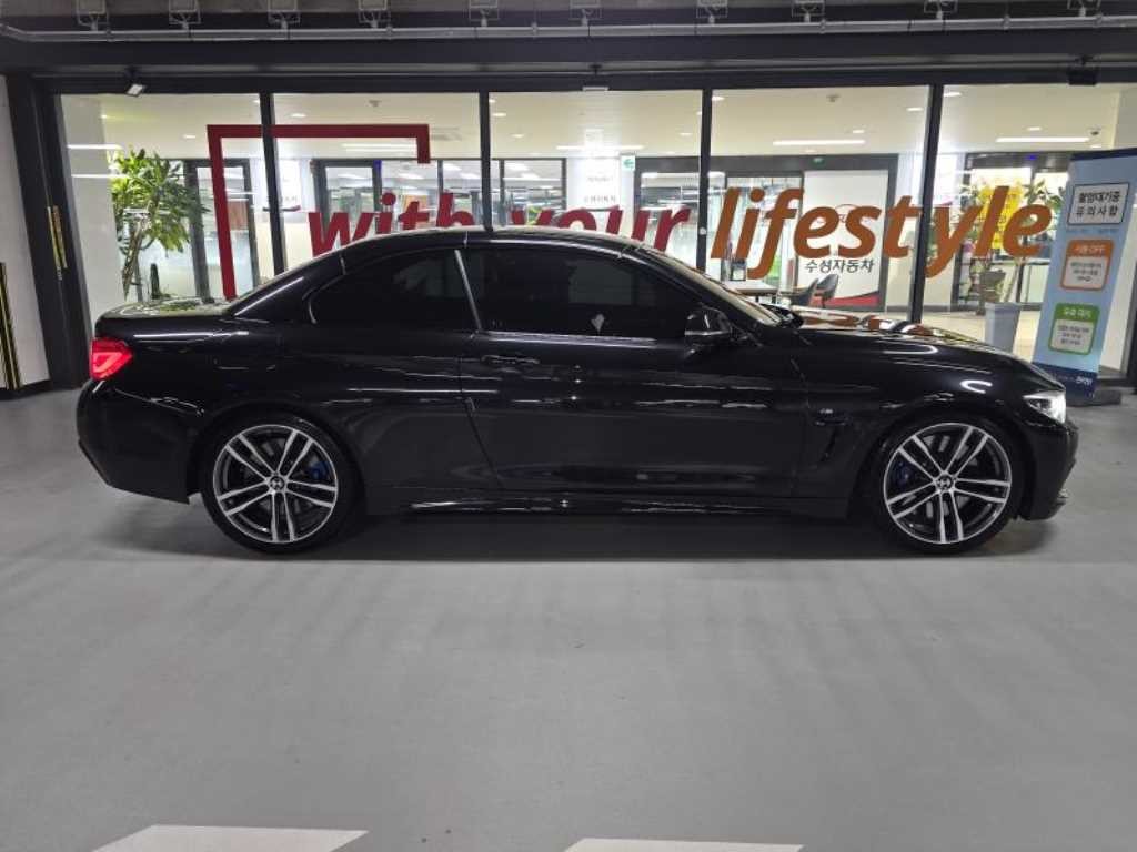 BMW 4시리즈 4시리즈 (F32) 430i 컨버터블 M 스포츠 이미지 3