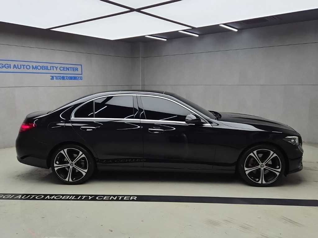 벤츠 C 클래스 C클래스 W206 C300 4MATIC 아방가르드 이미지 2