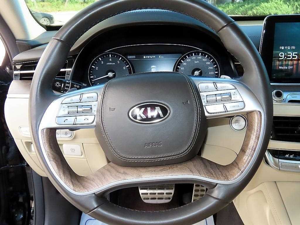 기아 K9 더 K9 3.8 GDI 2WD 플래티넘Ⅱ 이미지 8
