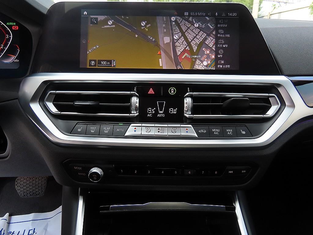 BMW 3시리즈 3시리즈 (G20) 320i 이미지 15