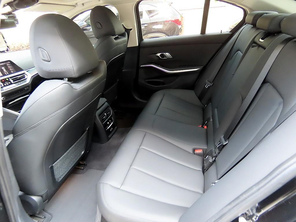 BMW 3시리즈 3시리즈 (G20) 320i 이미지 6