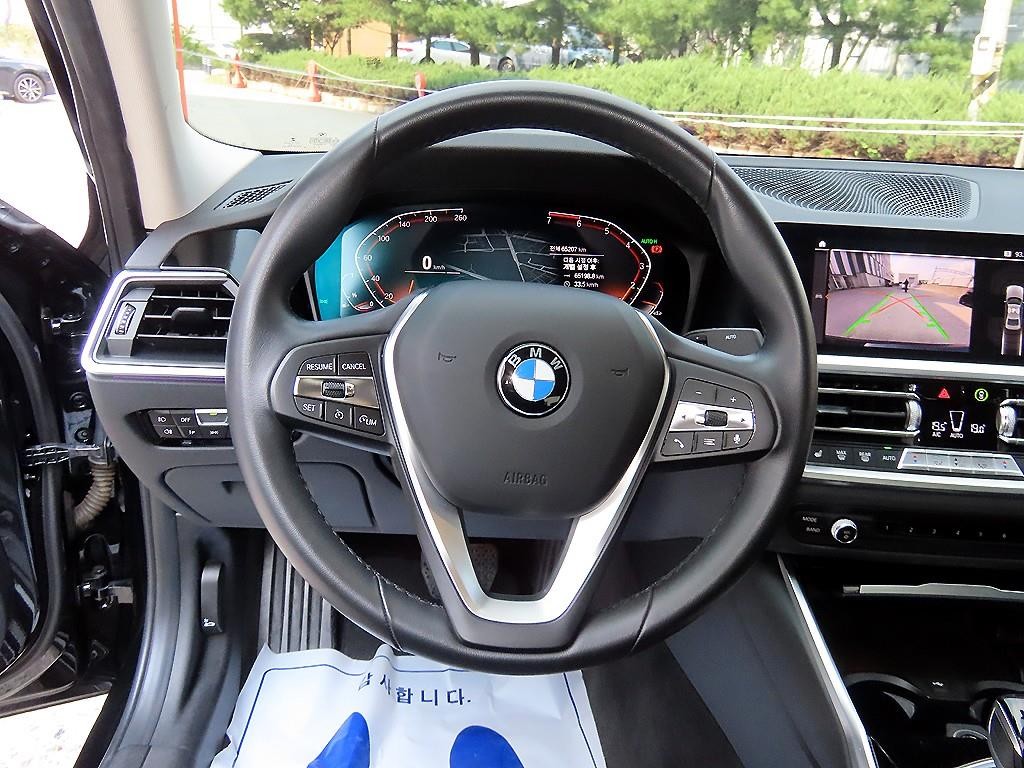 BMW 3시리즈 3시리즈 (G20) 320i 이미지 8
