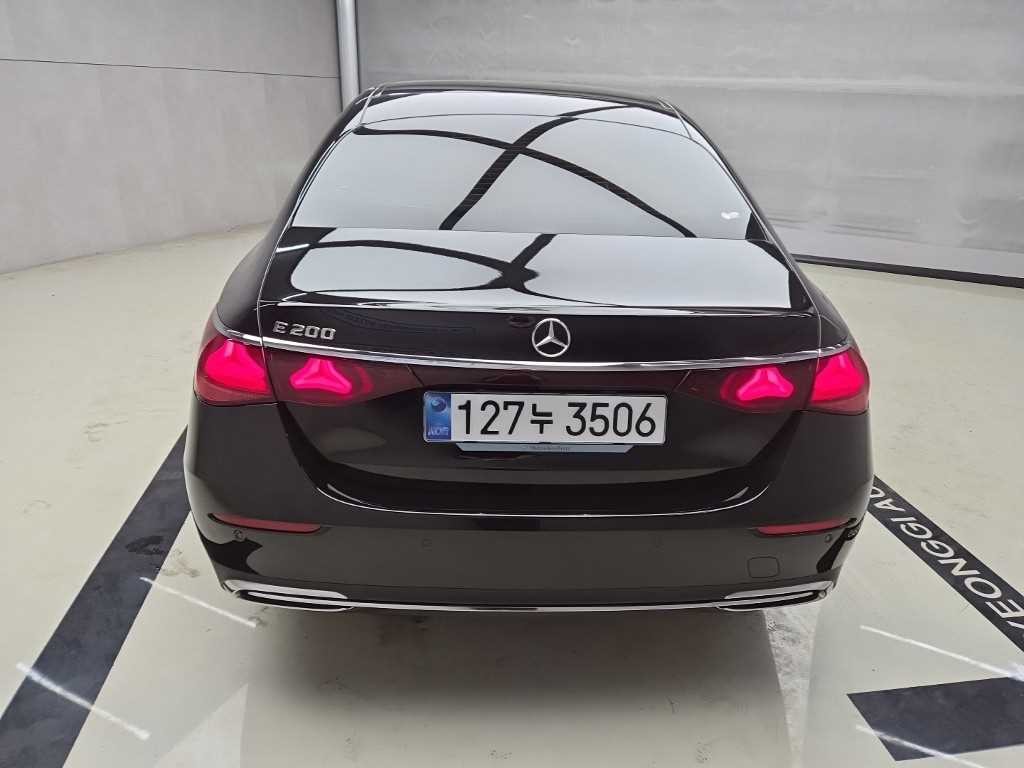 벤츠 E 클래스 E-클래스 W214 E200 아방가르드 이미지 3
