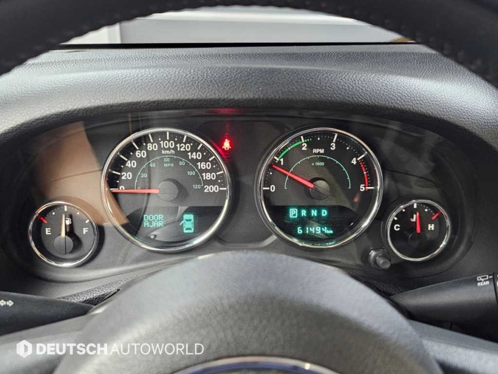 지프 랭글러 2.8 사하라 4DR 이미지 8
